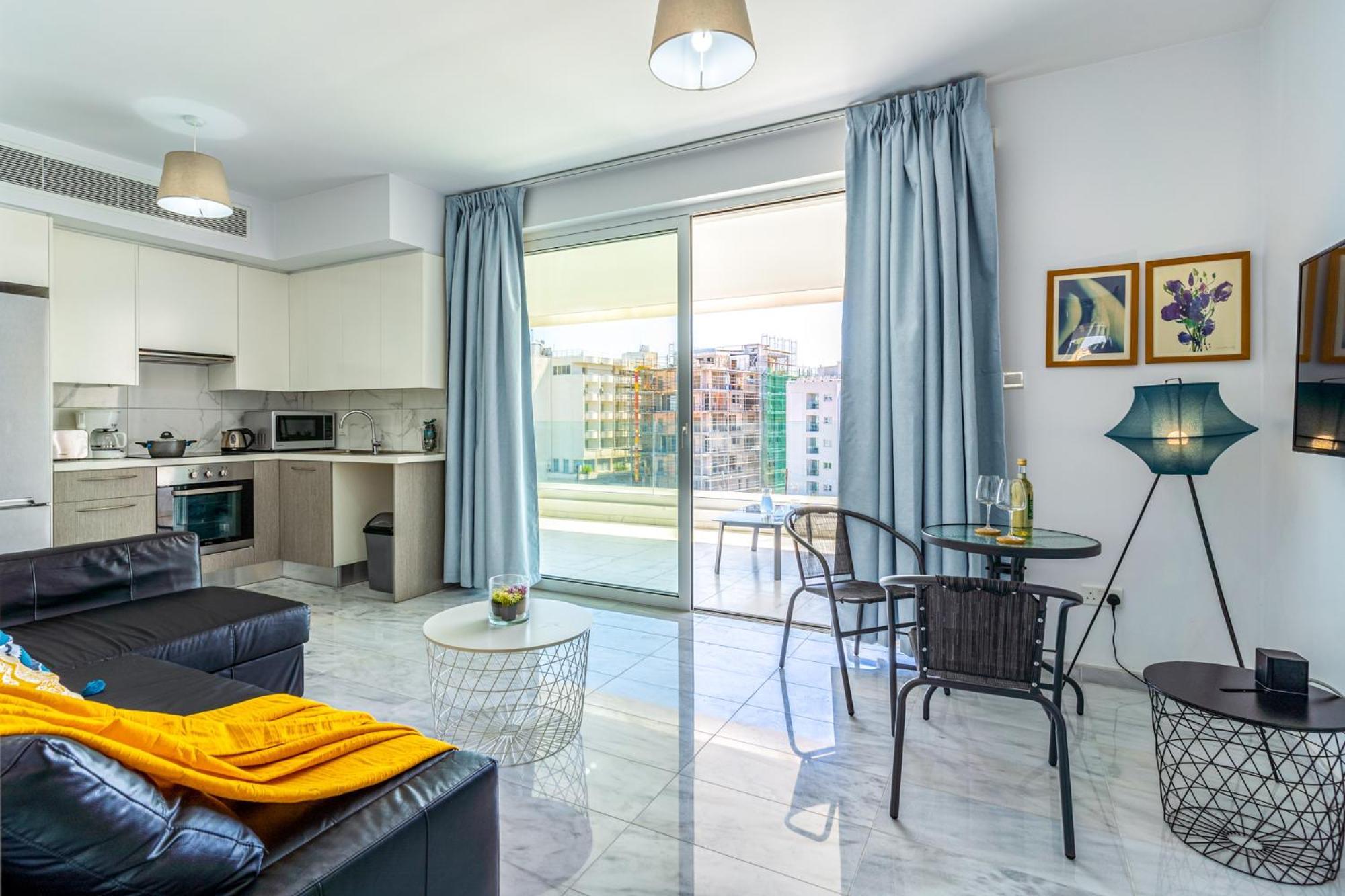 Oyster 1-BR Apt in Larnaka Exterior foto